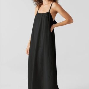 Elegant Black Maxi Dress